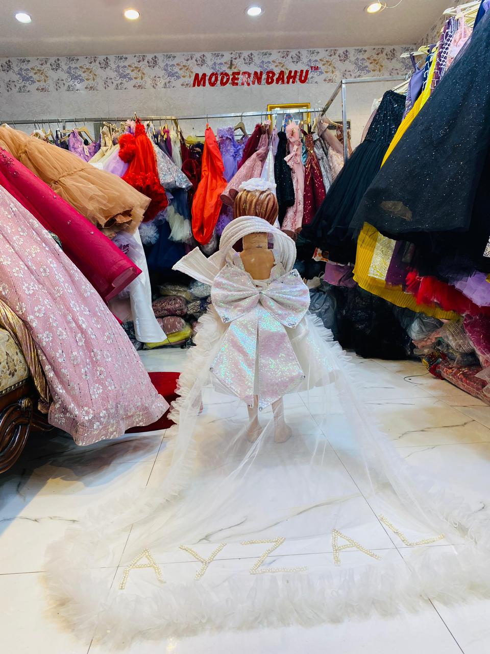 Sparkling Holographic White Sequin Girls' Frock – Luxury Birthday Party Gown with Dramatic Ruffles & Bow