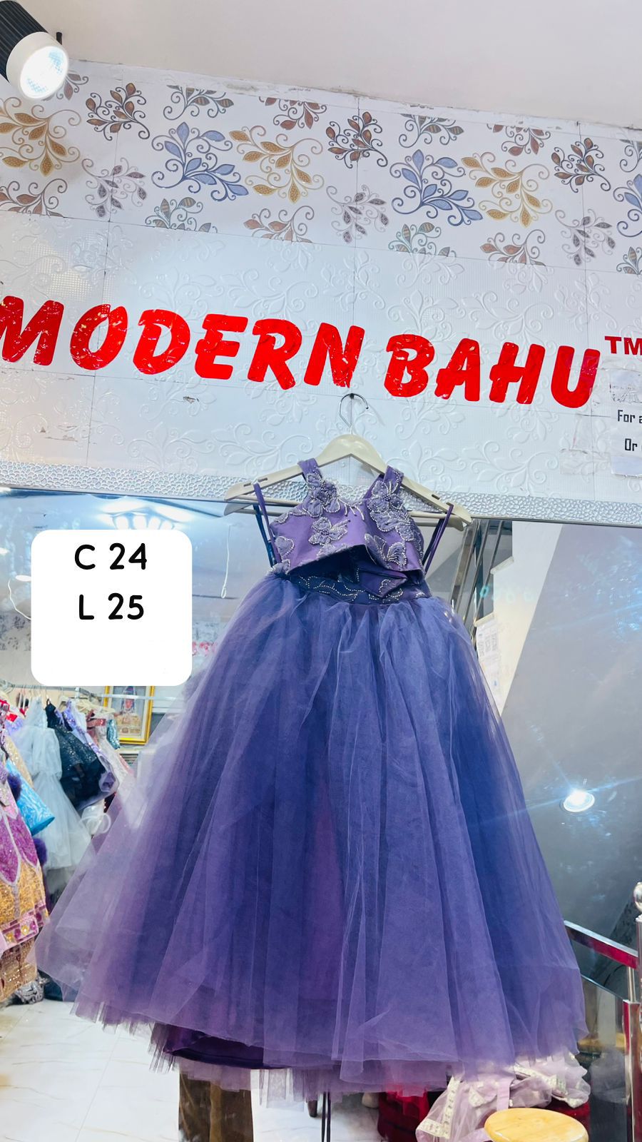 Enchanting Lavender Purple Tulle Ball Gown with Floral Halter Neck Bodice – Luxury Kids Party Wear