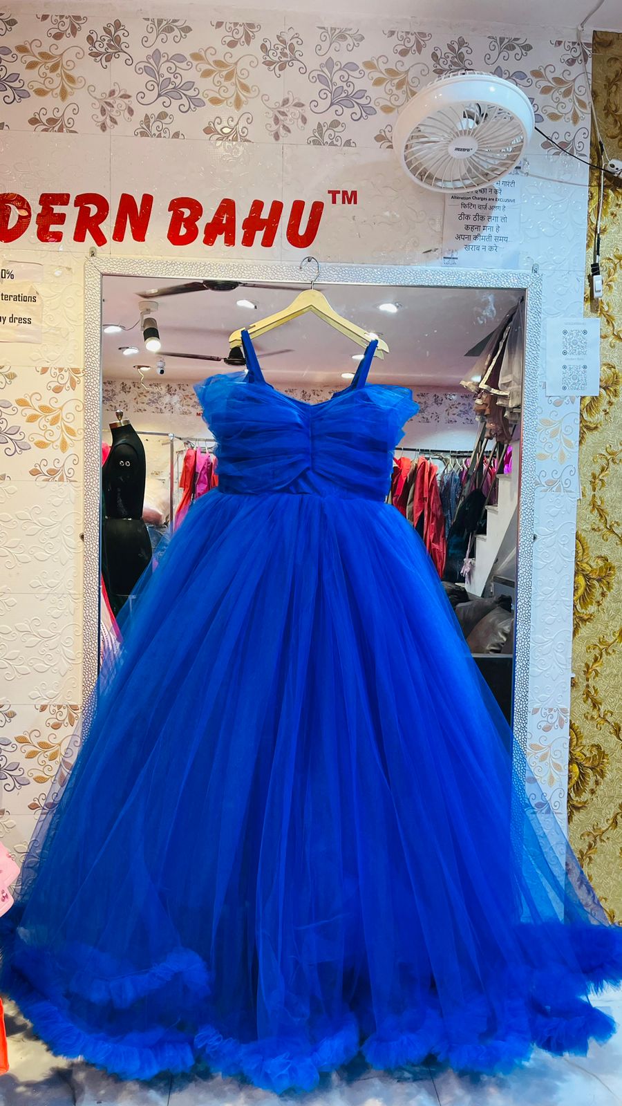 Heavy Blue Pre-Wedding Gown