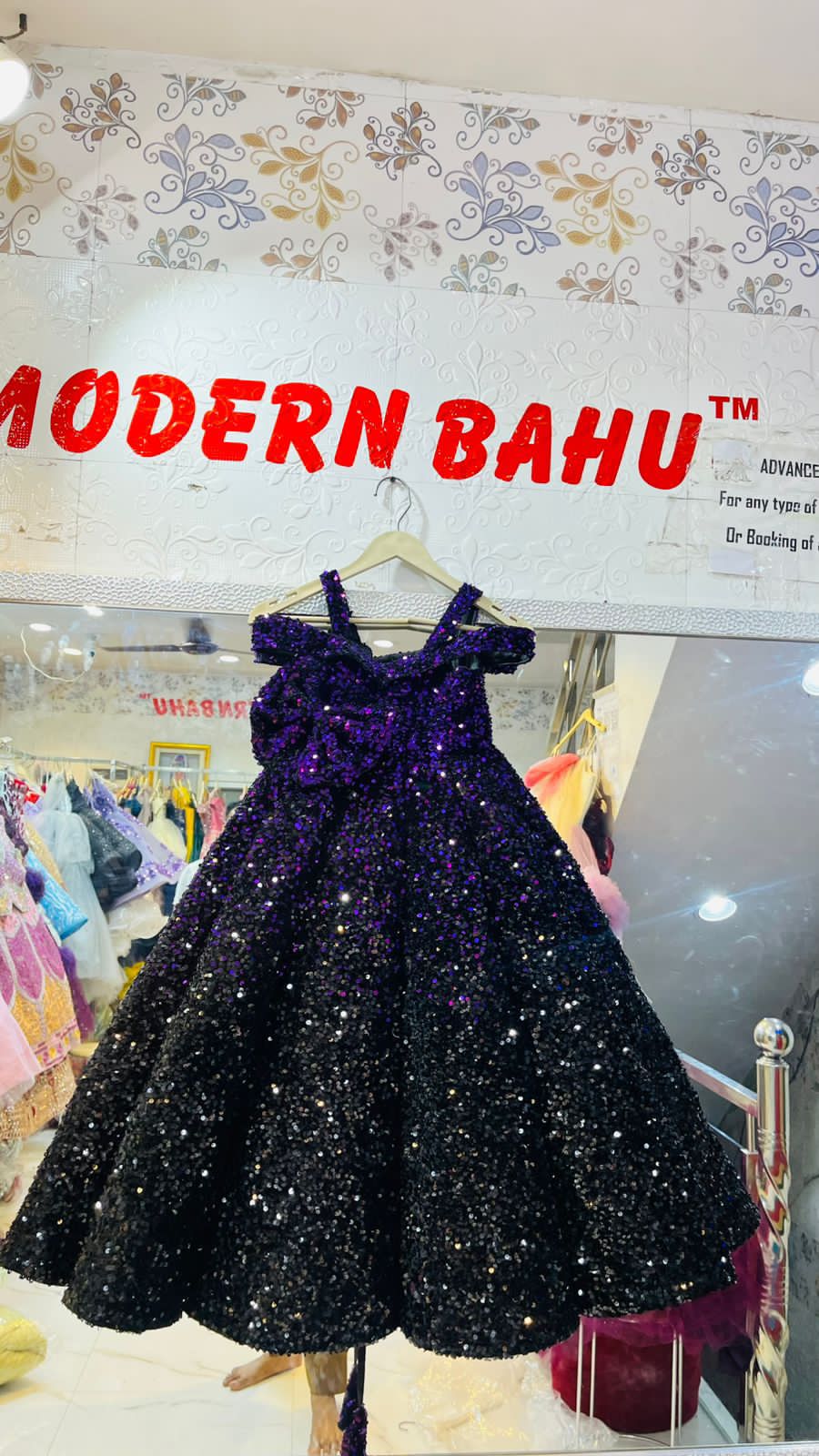 Dazzling Midnight Purple All-Over Sequin Kids Ball Gown with Cold-Shoulder Design & Bow Accent – Glamorous Party Wear