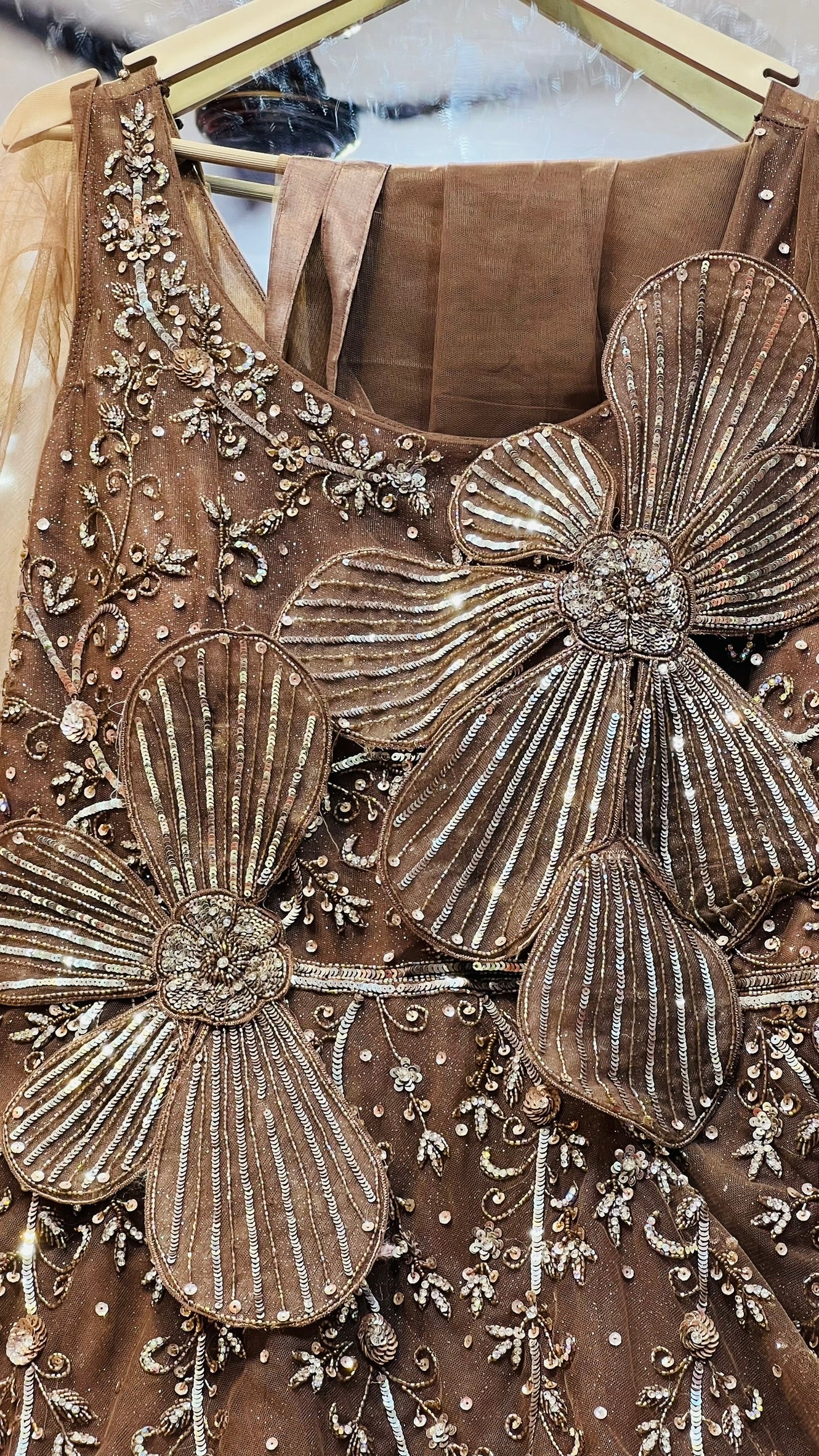 Exclusive Ball Gowns for High-End Fashion Lovers