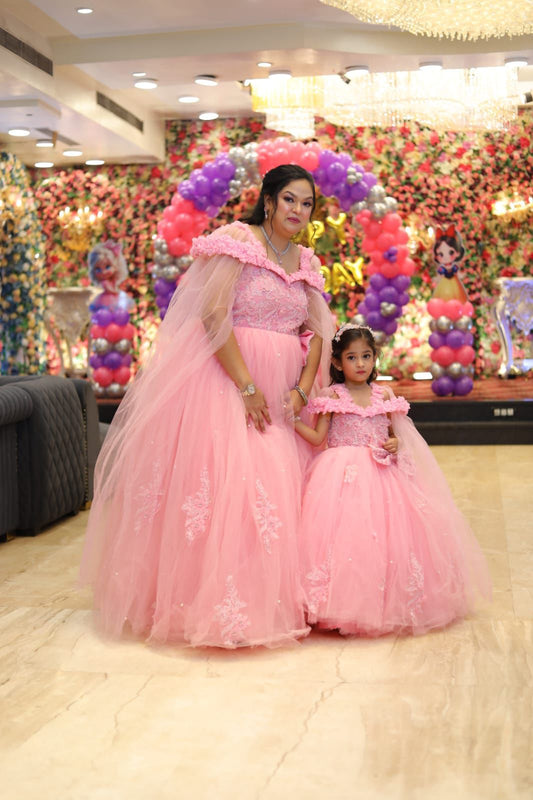 Enchanting Mother & Daughter Matching Pink Tulle Ball Gowns with Floral Ruffles & Cape Sleeves – Perfect for Birthdays