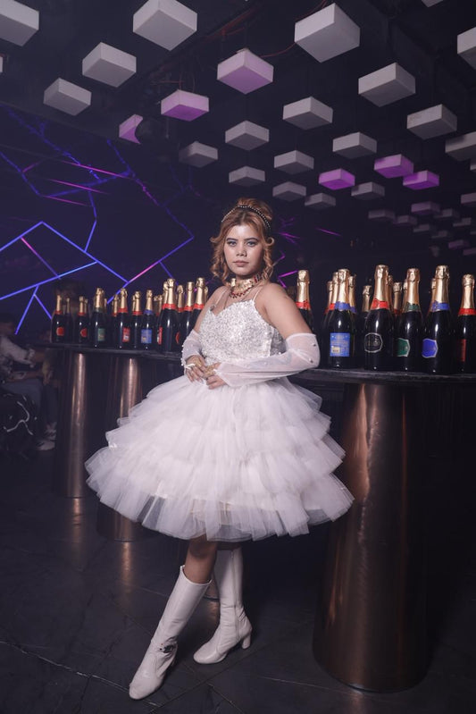 Show-Stopping White High-Low Tulle Party Dress with Sequin Bodice, Big Bow & Dramatic Train – Luxury Birthday & Club Wear