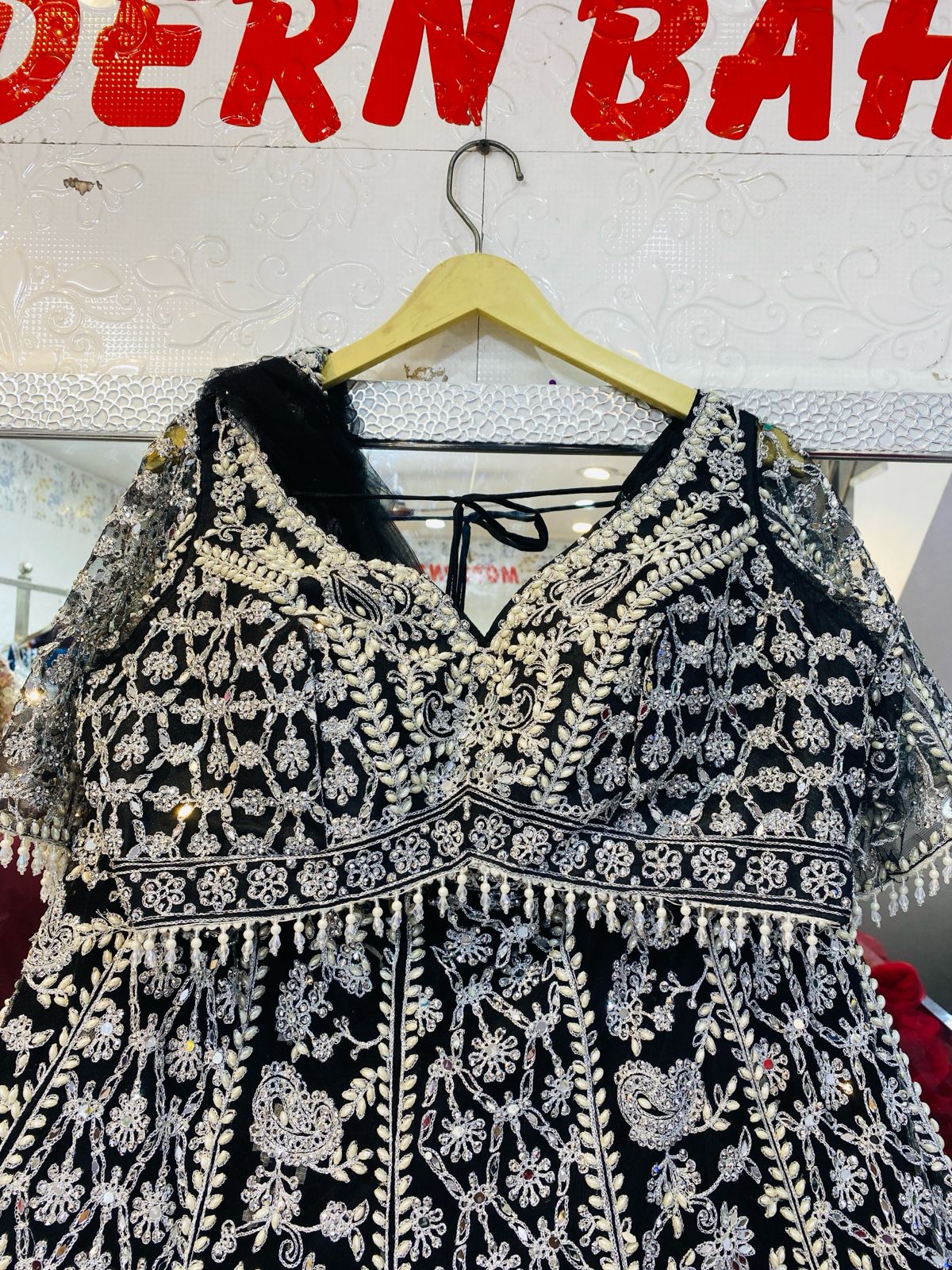 Lehenga Looks for the Wedding Season