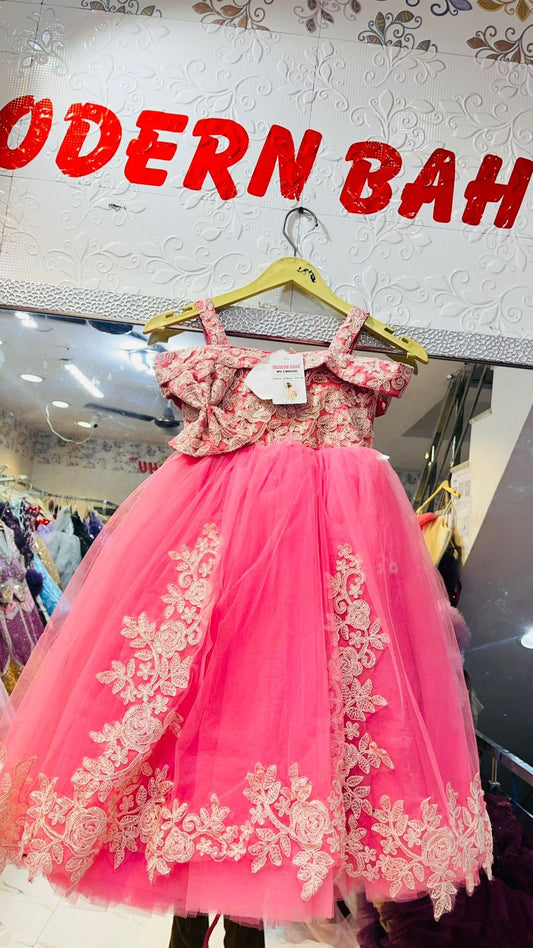 Lovely Strawberry Pink Tulle Kids Ball Gown with White Floral Lace Applique & Bow Accent – Princess Party Wear